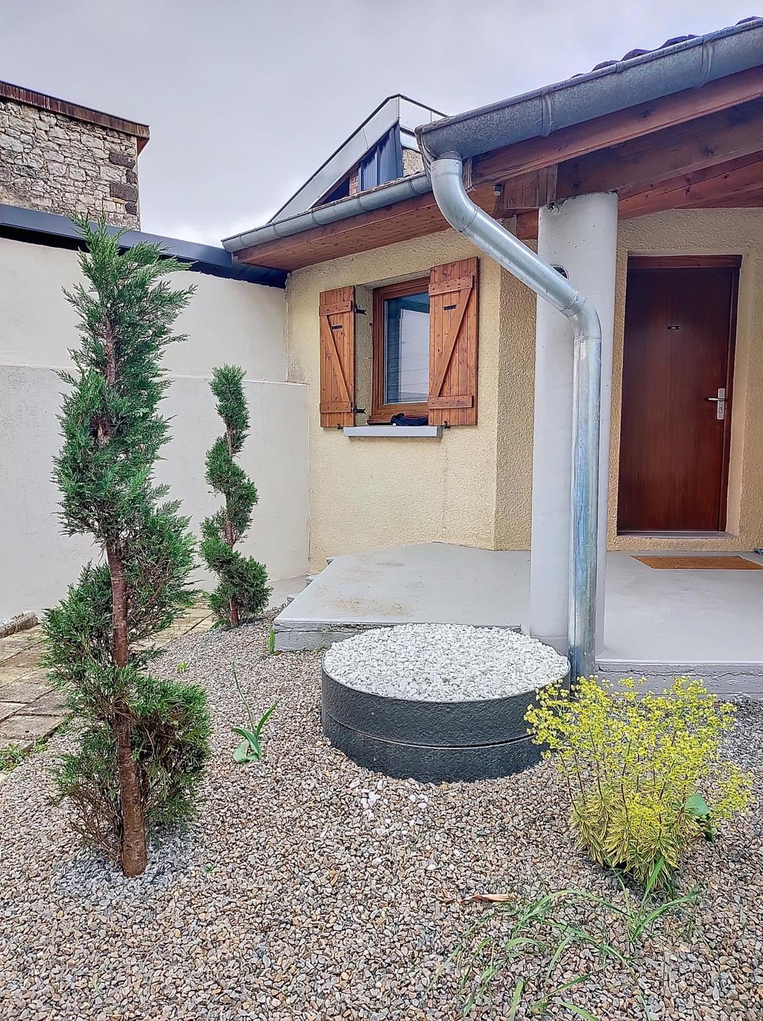 L'Atelier D'Anatole Apartment Oyonnax Exterior photo